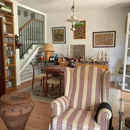 Holiday home Spacious House With Private Pool Next To Golf Club *